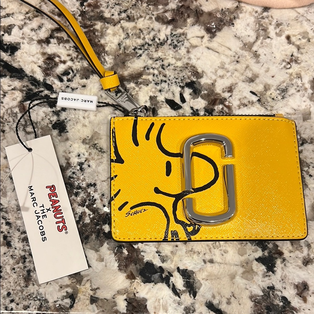 Marc Jacobs Peanuts ID Holder Zip Coin Wallet